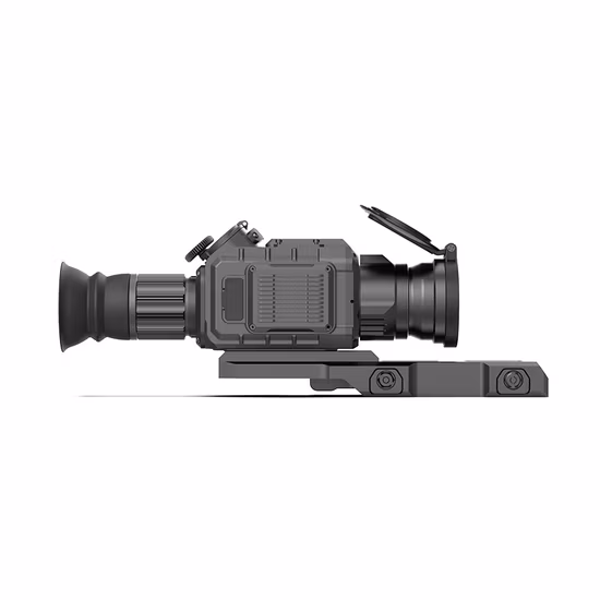 한 손가락 조작이 가능한 뛰어난 IP67 방수 Polaris 열화상 스코프